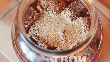 домашний квас из ржаного хлеба
