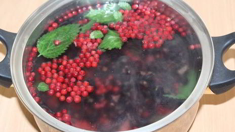 домашний квас на смородине