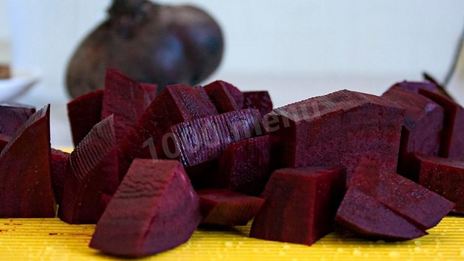 свекольный красный квас из сырой свеклы