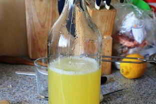 Ананасовый ликер