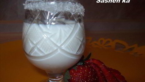 авиньонский молочный ликер