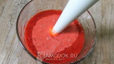 клубничный ликер