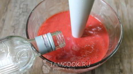 клубничный ликер