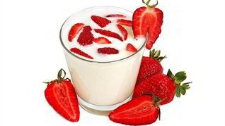 Клубника в ликере со взбитыми сливками