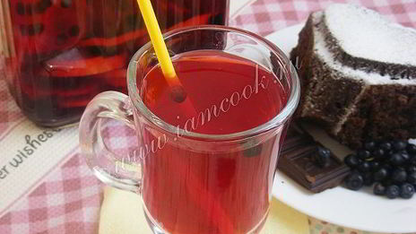 черничный лимонад