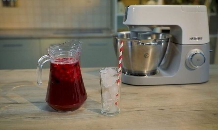 Рецепт домашнего лимонада с ягодами