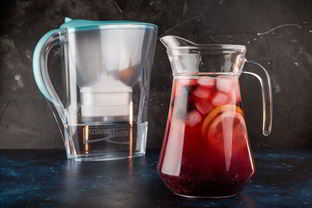 Лимонад из голубики с кардамоном