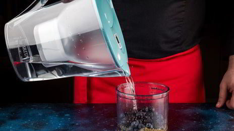 лимонад из голубики с кардамоном