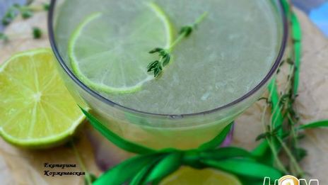 лимонад с тимьяном и лаймом