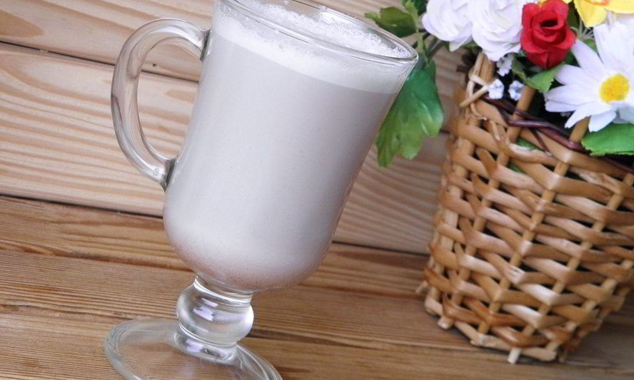 Рецепт молочного коктейля с мороженым