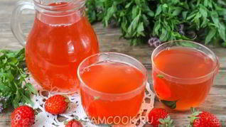 Клубничный морс