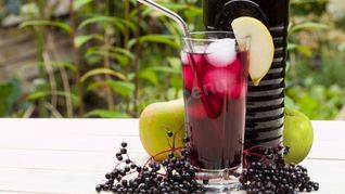 Сироп из бузины и яблок