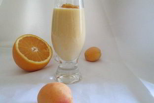 Абрикосовый смузи