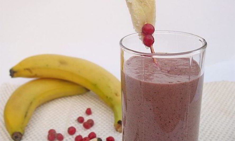 Рецепт бананова-клюквенного смузи