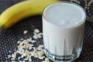 Банановый смузи с овсянкой