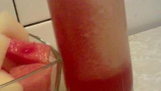 Дынно-арбузный смузи Столбики