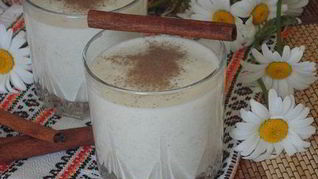 Грушево-имбирный смузи с корицей