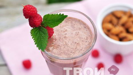 шоколадно-малиновый смузи для взрослых