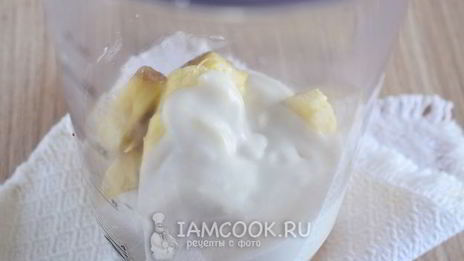 шоколадный смузи с бананом и кокосовым молоком