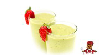 Смузи из авокадо и бананами