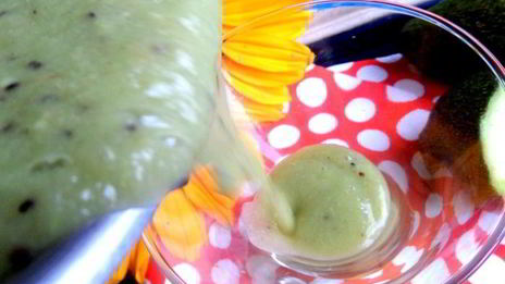 смузи из авокадо и киви