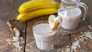 Смузи с овсянкой и бананом