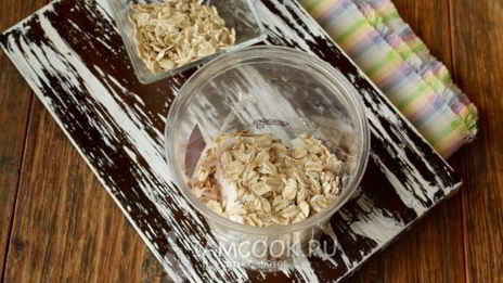 смузи с творогом, овсянкой и смородиной