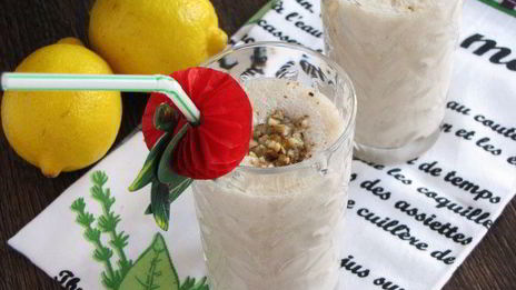 смузи в бананово-лимонном сингапуре