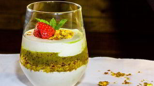 Творожный мусс с фруктовым смузи