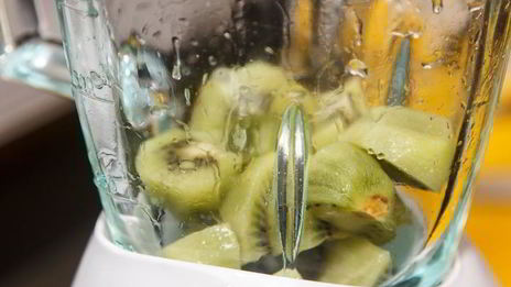 творожный мусс с фруктовым смузи