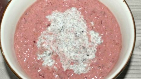 вишневый смузи-боул с чиа