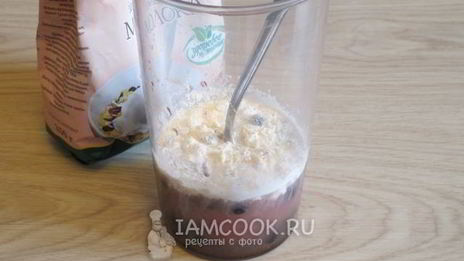 соевый коктейль с ягодами