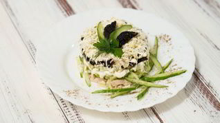 Боярский салат с черносливом