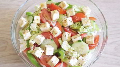 греческий салат с пекинской капустой