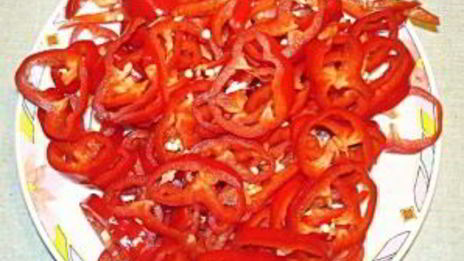 греческий салат с помидорами