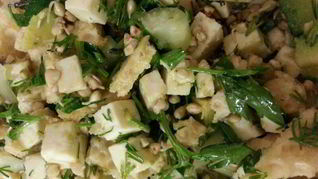 Салат с зеленой гречкой