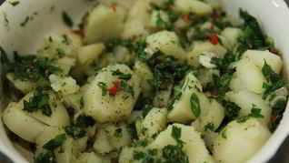 Картофельный салат с восточными пряностями