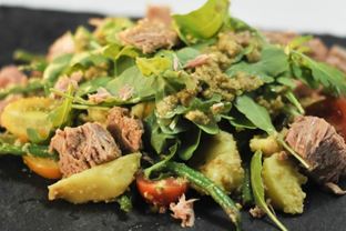 Картофельный салат с зеленой фасолью