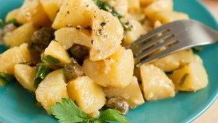 Салат из молодого картофеля с гуакамоле