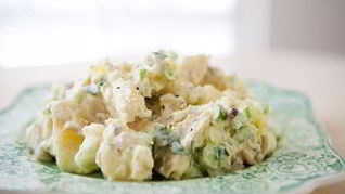 Салат картофельный под соусом по-татарски