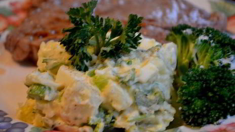 салат картофельный с релиш-соусом