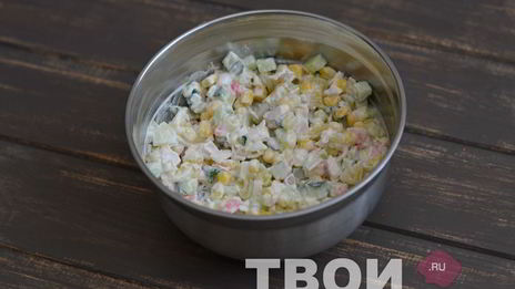 салат с картофелем и кукурузой