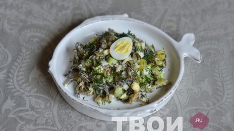 салат с картофелем и морской капустой