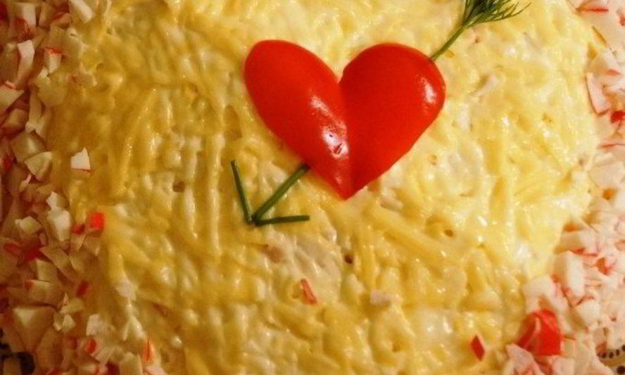 Рецепт салата с картофелем, крабовыми палочками и яблоками