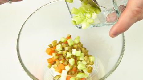 говяжий язык с оливье