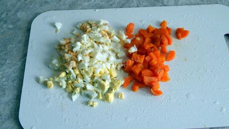 оливье с говядиной