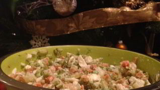 Оливье с колбасой