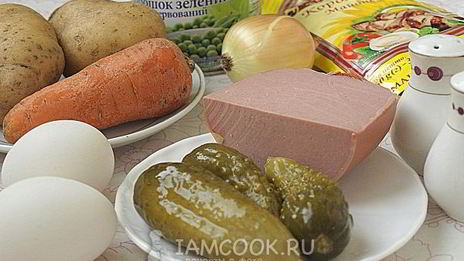 салат оливье с колбасой и горошком