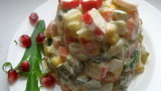 Салат Оливье с крабовыми палочками