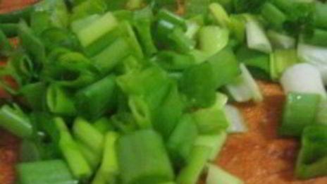 салат оливье с крабовыми палочками